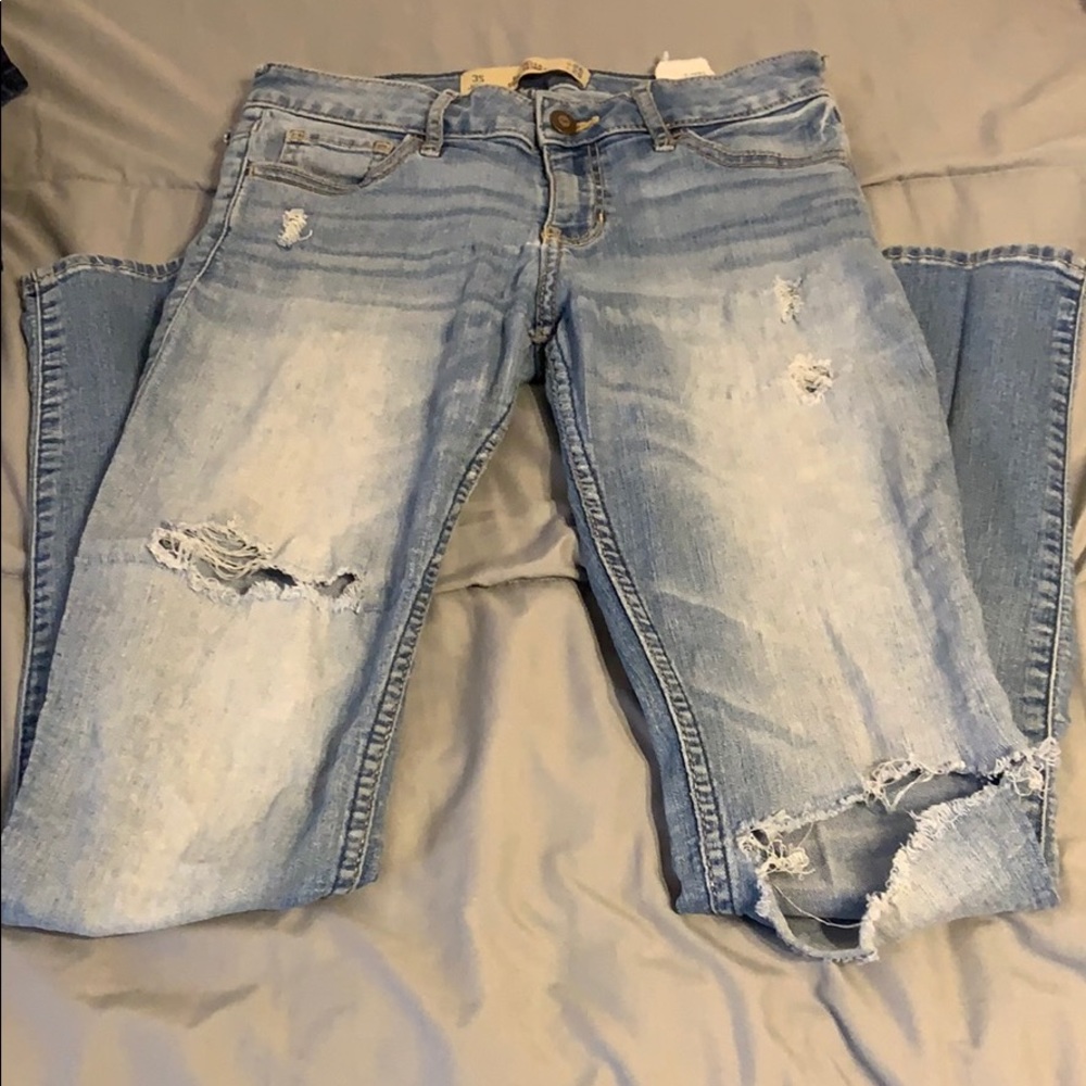 Hollister jeans